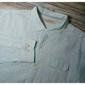 Tommy Bahama Men's Blue Long Sleeve Button-Up Size Large